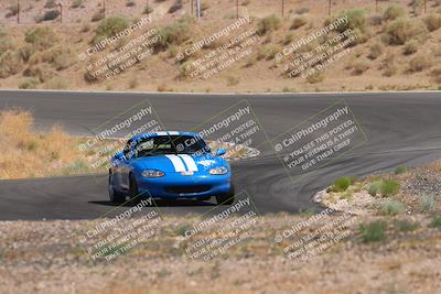 media/Jun-01-2025-CalClub SCCA (Sun) [[eae223c5dd]]/Group 5/Qualifying/